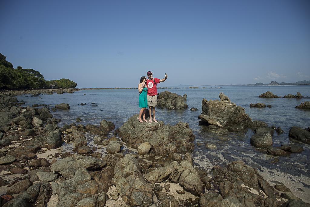 Thande Beach Hotel - Ngapali Bagian luar foto
